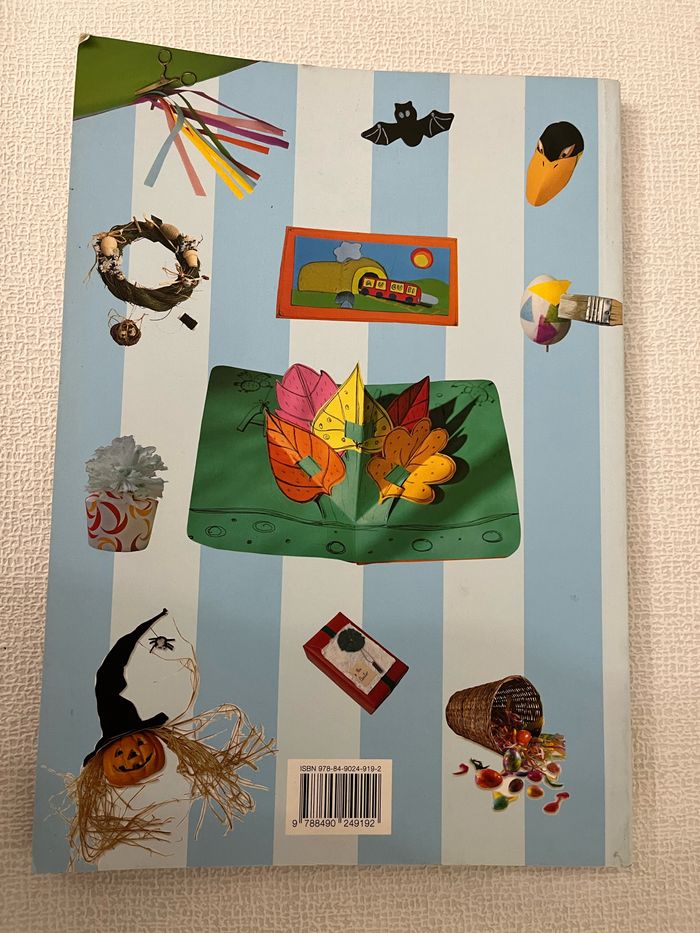 Crear decorar organitzar i juger les festes - photo numéro 2
