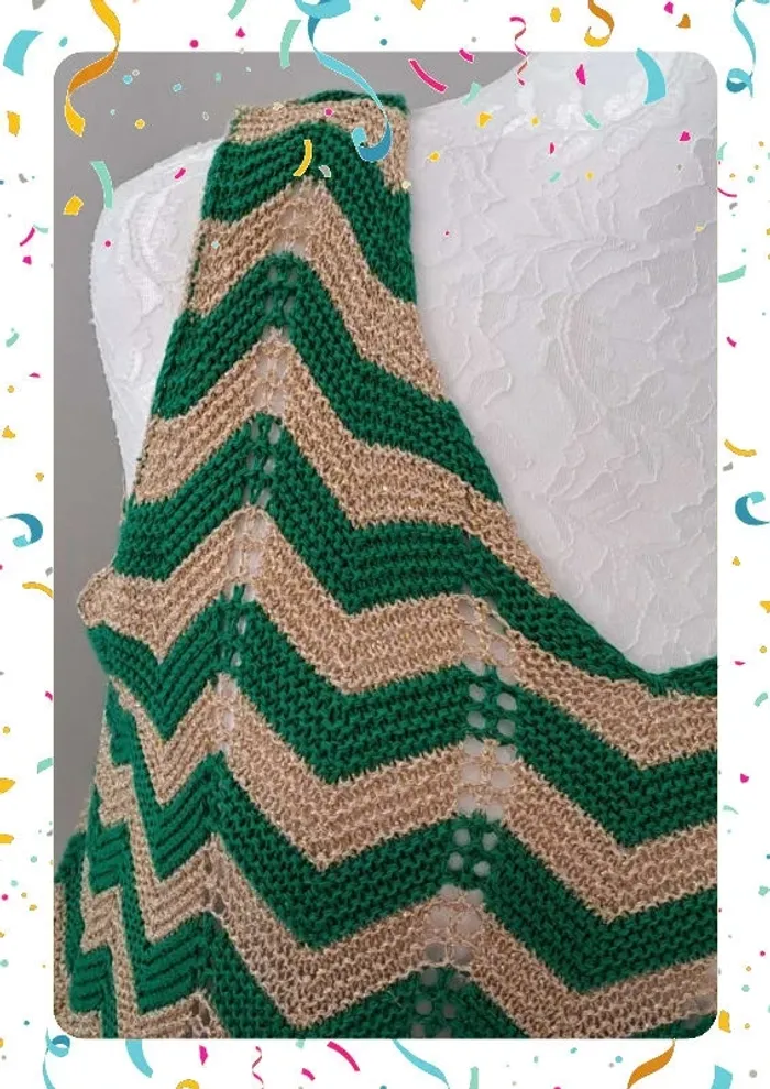 💚 top brodé taille 36 - photo numéro 2