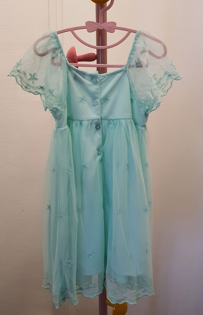 Robe en tulle brodée 6 ans - photo numéro 4