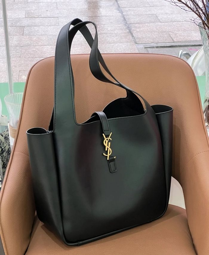 Yves Saint Laurent  Hobo