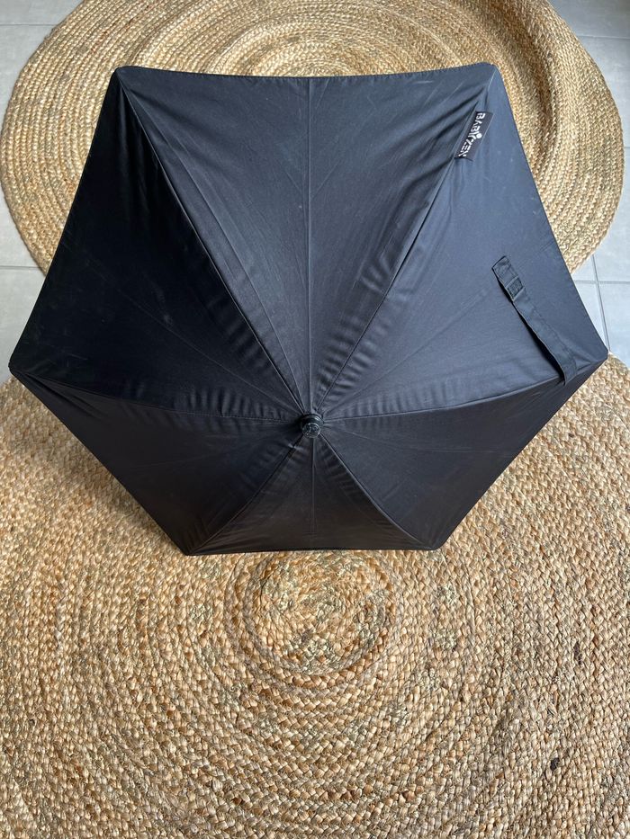 Ombrelle noire poussette yoyo Stokke