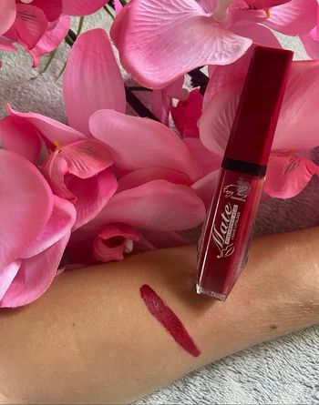 Lip gloss mat