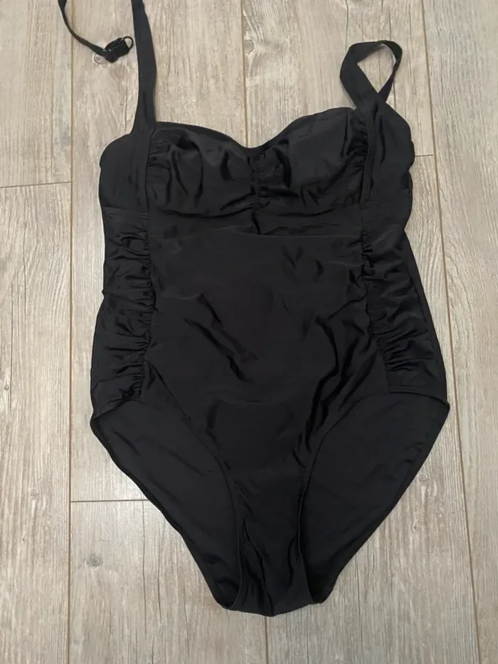Maillot 1piece - photo numéro 2