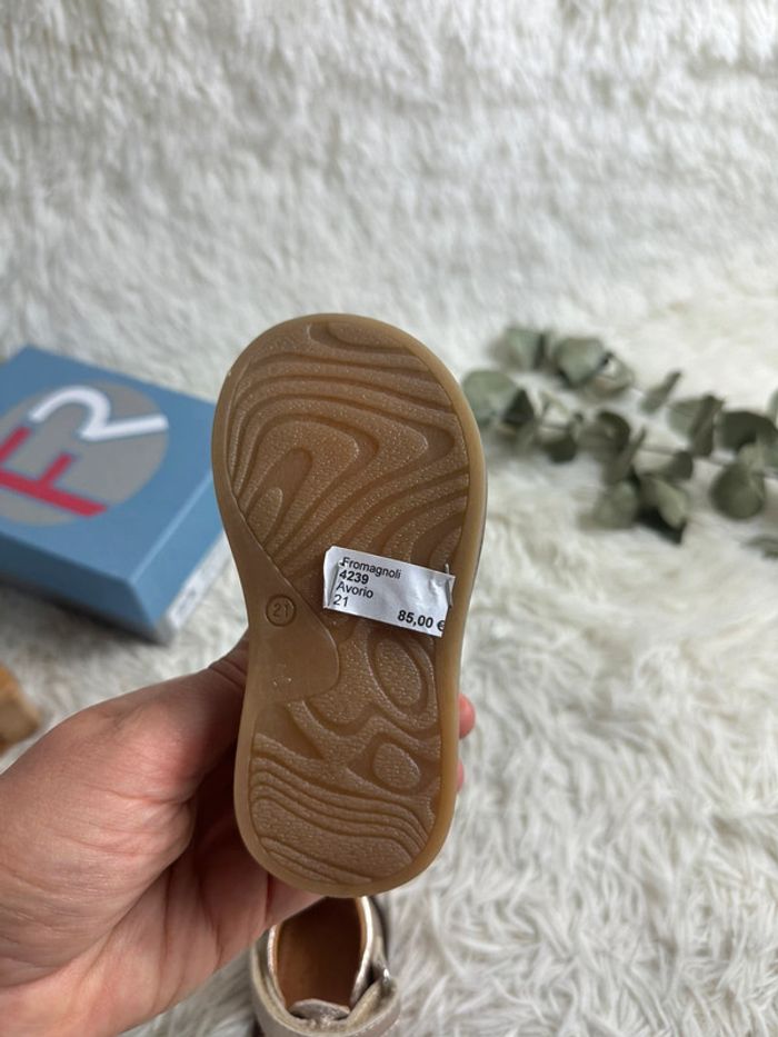 Paire de sandales Franco Romagnoli taille 21 - photo numéro 6