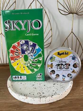 Skyjo et Dobble Disney neuf