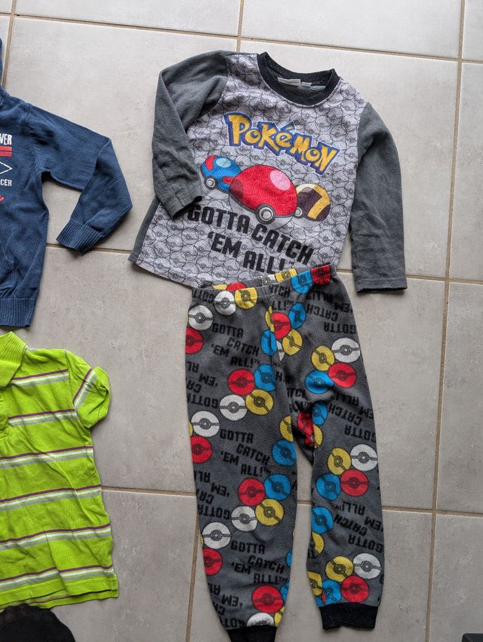 Lot vêtements garçon 5ans - photo numéro 4