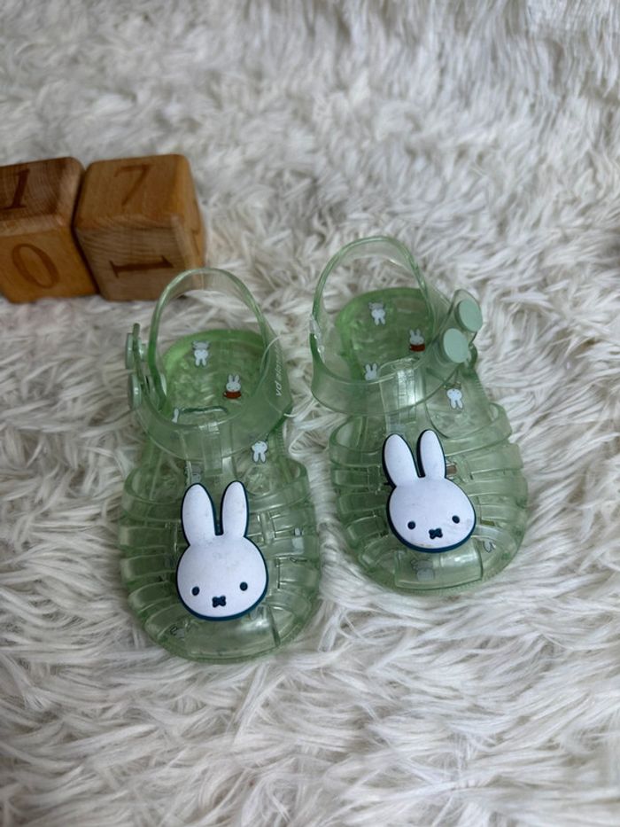 Paire de méduses Nijntje Miffy taille 17-18 - photo numéro 2