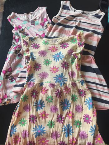 Lot de 3 robes 3-4 ans