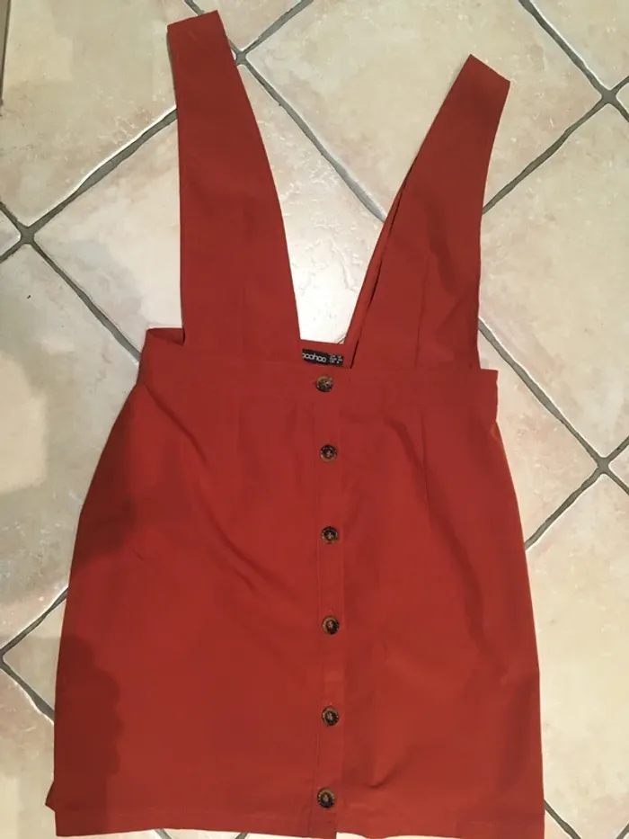Très jolie robe en 40 de chez Boohoo - photo numéro 3