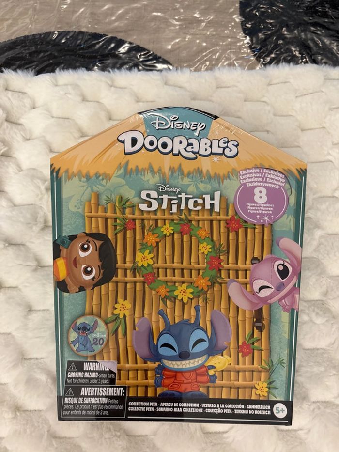 Maison doorables stitch