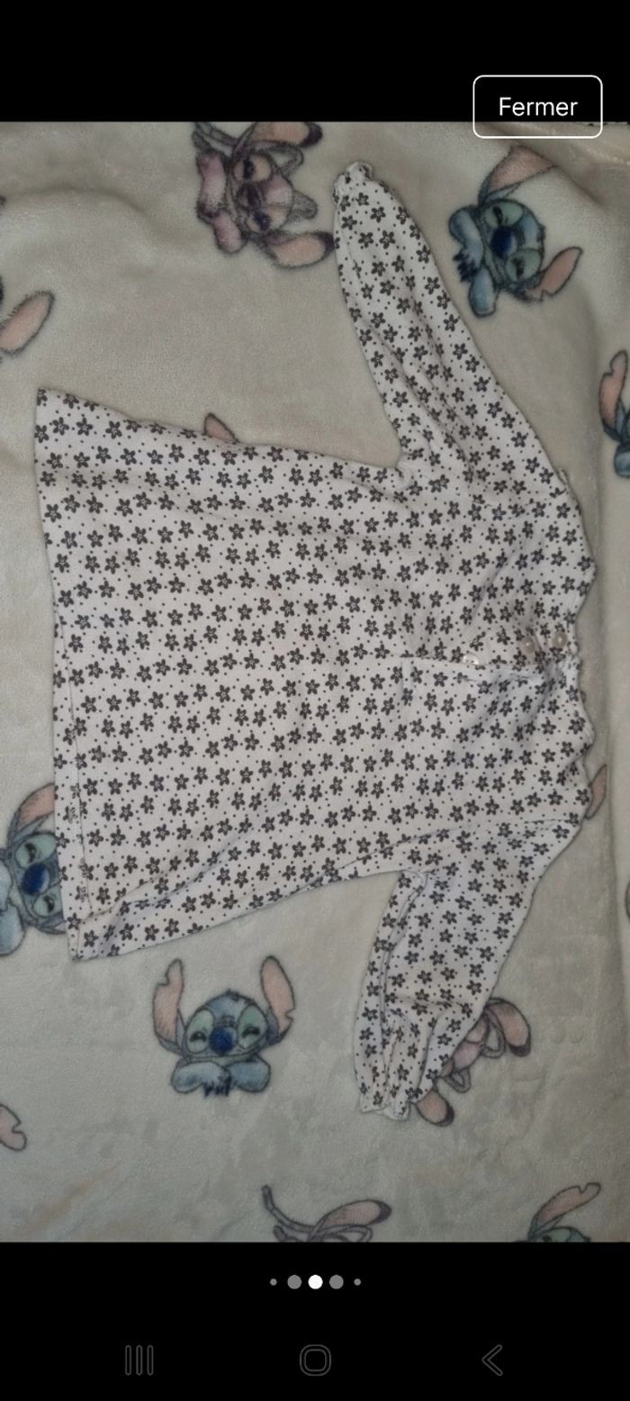 Blouse 6 mois en très bon état - photo numéro 6