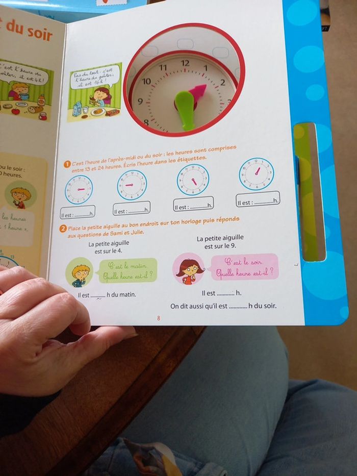 J'apprends l'heure avec sami et julie - photo numéro 5