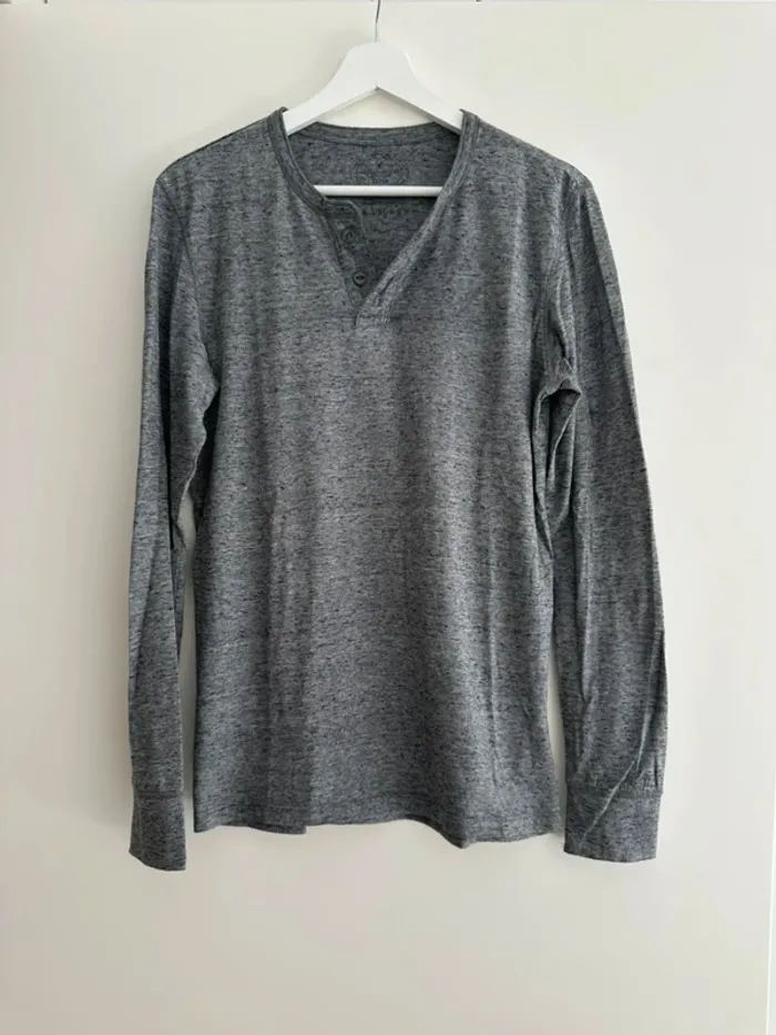 T-shirt manches longues gris homme Taille XS american eagle – Basique & confortable