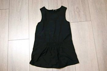 Robe noir. 5 ans fille
