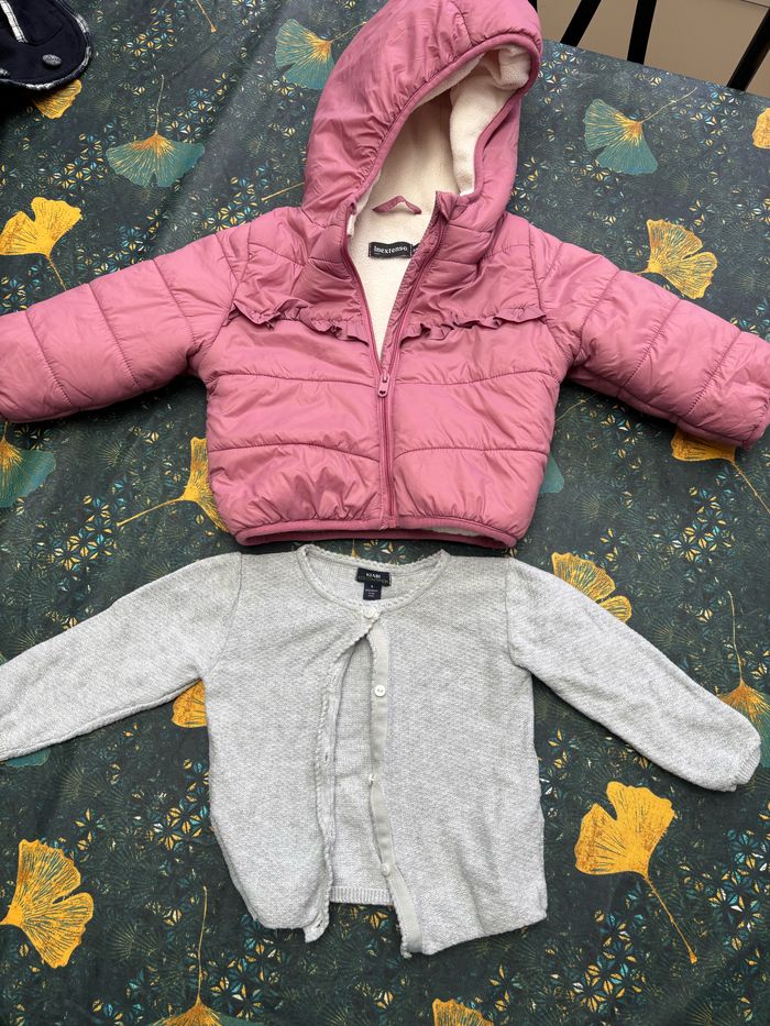 Lot de 25 vêtements bébé fille 9 mois - photo numéro 4