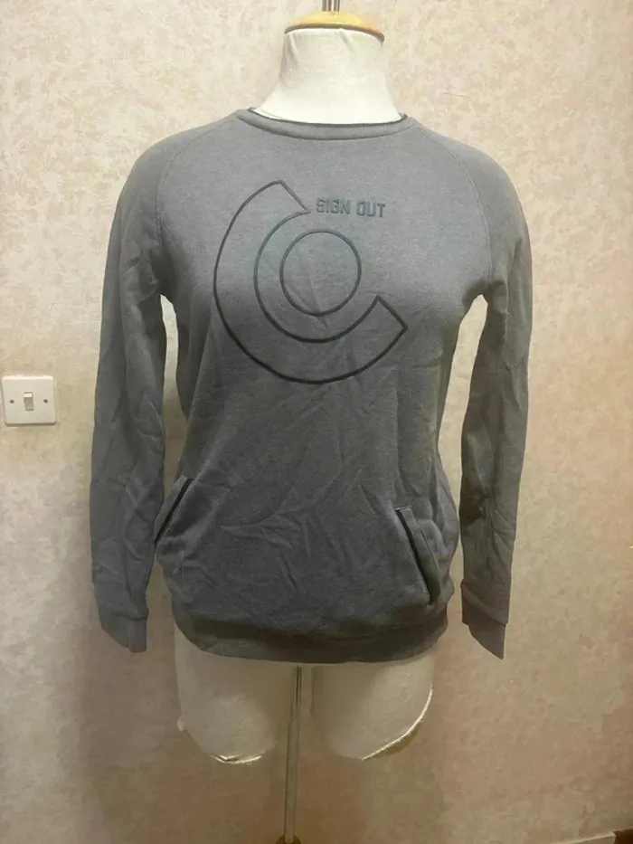 Sweat-shirt léger taille 14ans XS marque kiabi