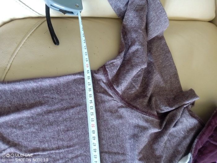 T-shirt taille 52/54 - photo numéro 4