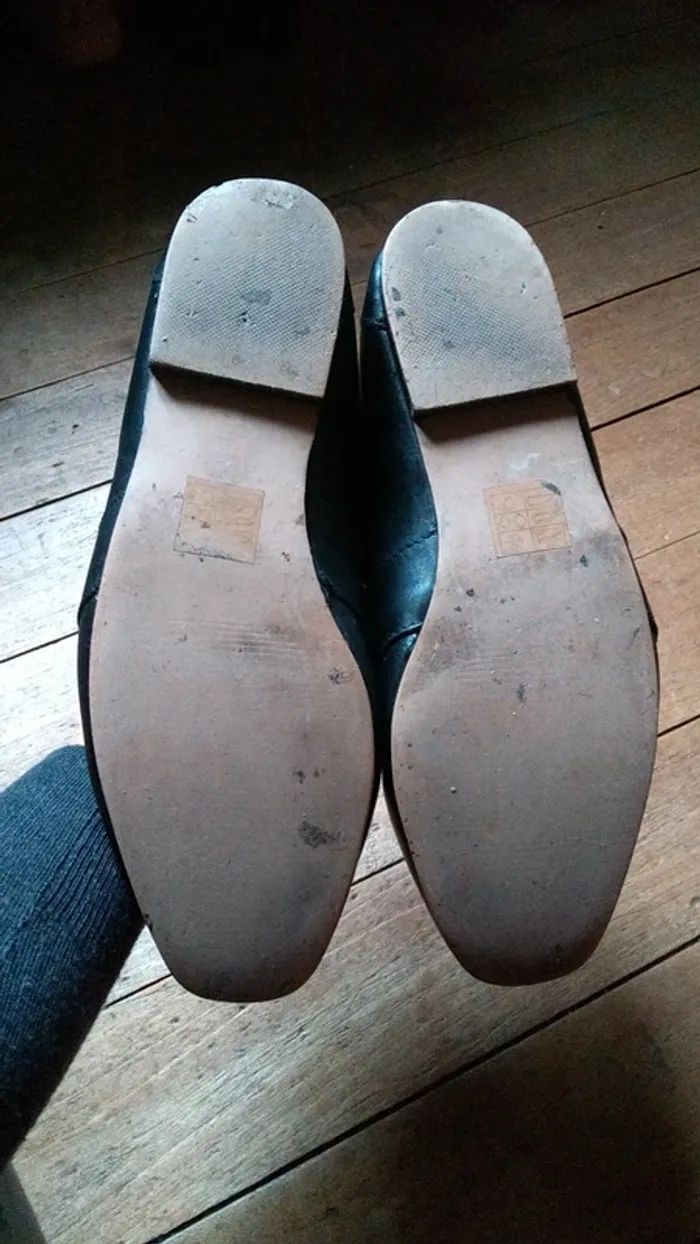 Mocassins slippers noirs en cuir Asos taille 40 - photo numéro 2
