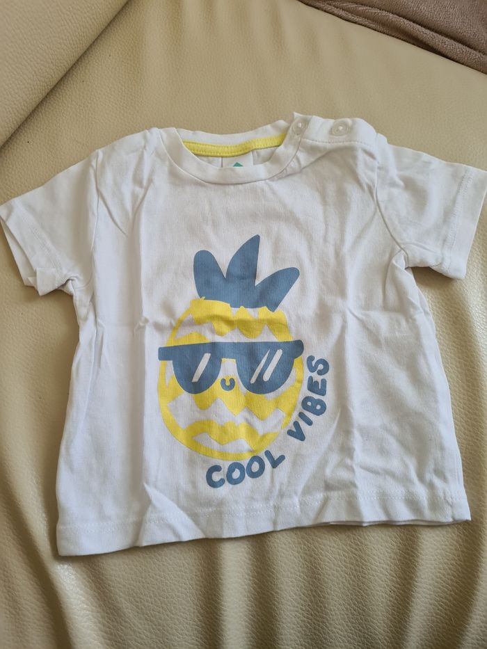 Lot t-shirts - photo numéro 3