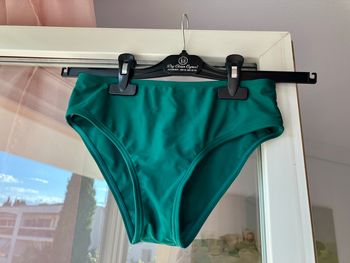 Slip de bain vert bouteille pour enfant 10 ans