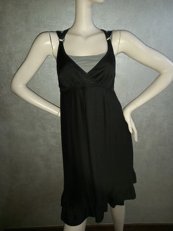 robe noire avec débardeur gris cop copine taille 38