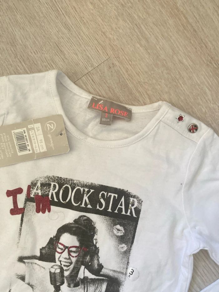Tee shirt T-shirt Lisa rose taille 3 ans Neuf - photo numéro 3