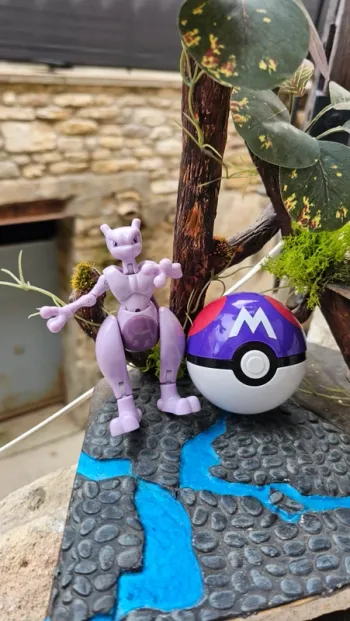 Super figurine Pokemon Mewtwo pliable en boule