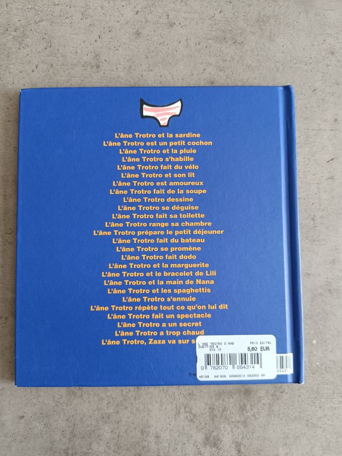 Livre l'âne Trotro s'habille - photo numéro 2