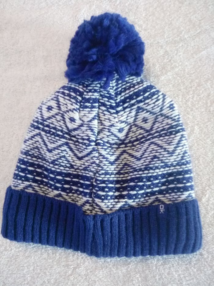 Bonnet neuf Okaïdi 50/52 (réf perso G-E17)(familleac72)