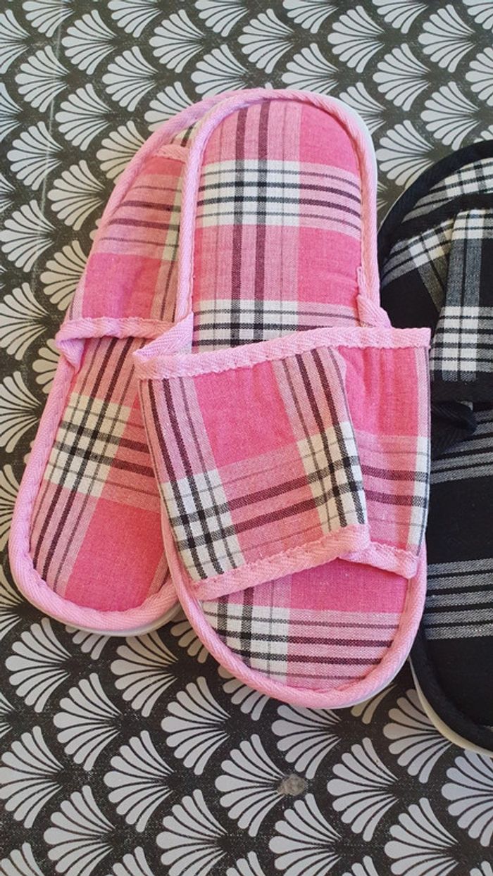 2 paire de chaussons claquettes taille 36-37 - photo numéro 3