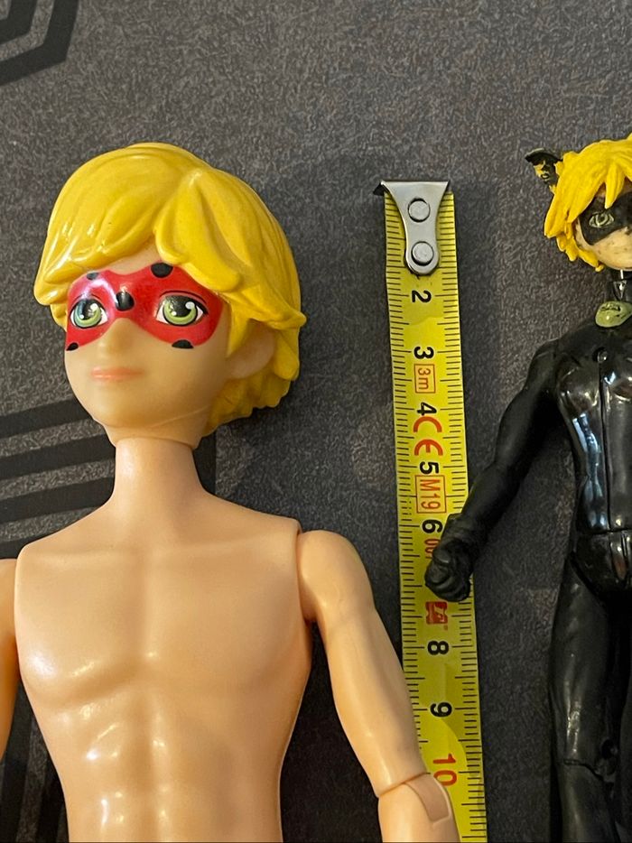 Lot poupée et figurine Miraculous - photo numéro 5