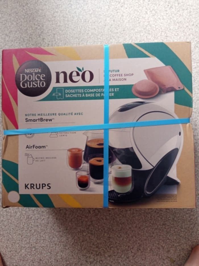 Machine à café dolce gusto néo neuf a 40€
