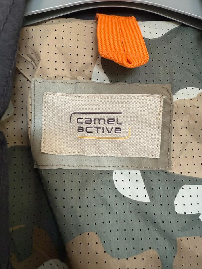 Veste sans manche homme Camel Active taille S couleur noir très bon état - photo numéro 3