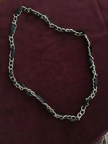 Très joli sautoir vintage. Années 80/90