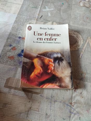 Une femme en enfer de Brian Valley