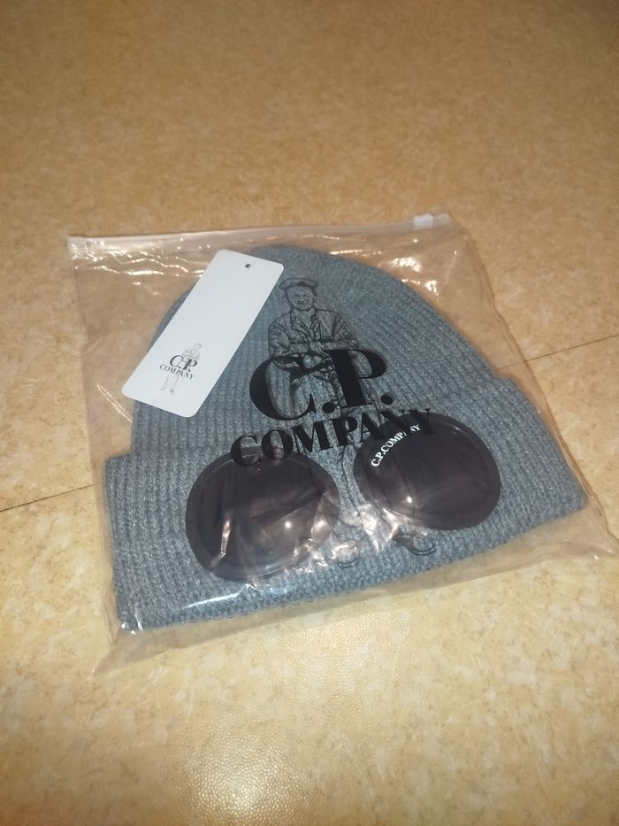 Bonnet cp company - photo numéro 2