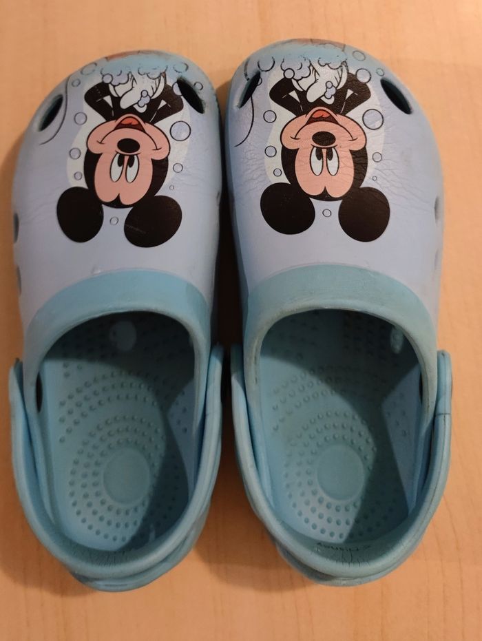 Paire de crocs 🐦 Mickey 🎈 Mousse 🌈 26/27 - photo numéro 5