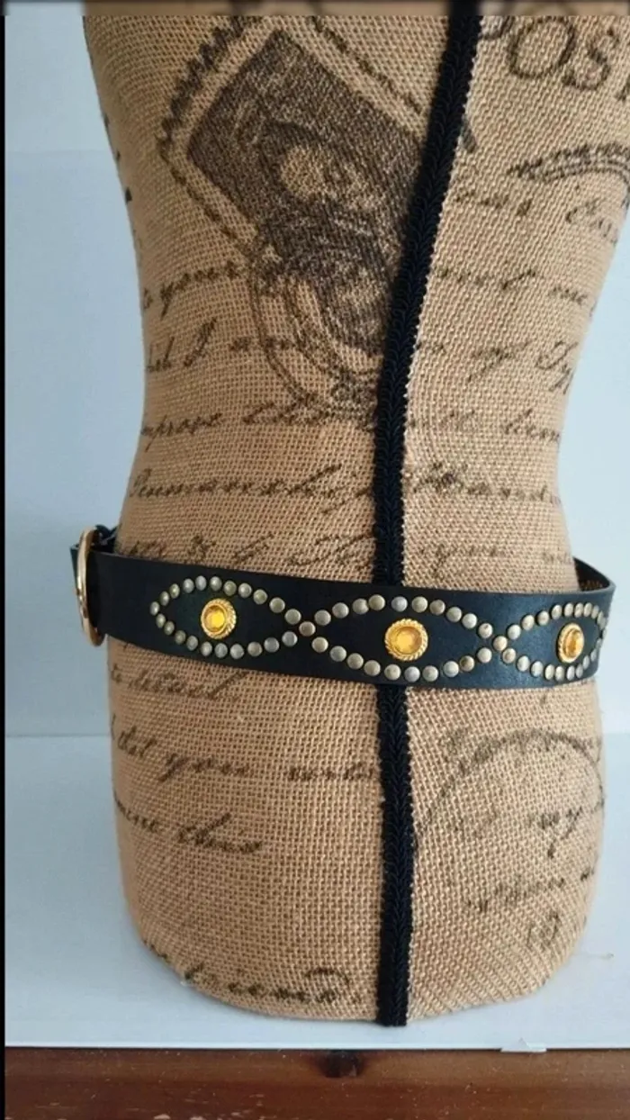 Ceinture noire clous doré effet pierres orange - photo numéro 7
