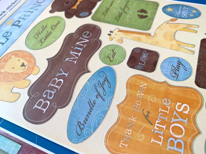 Lot 2 planches autocollants cartonnées Bébé et Noël - photo numéro 4