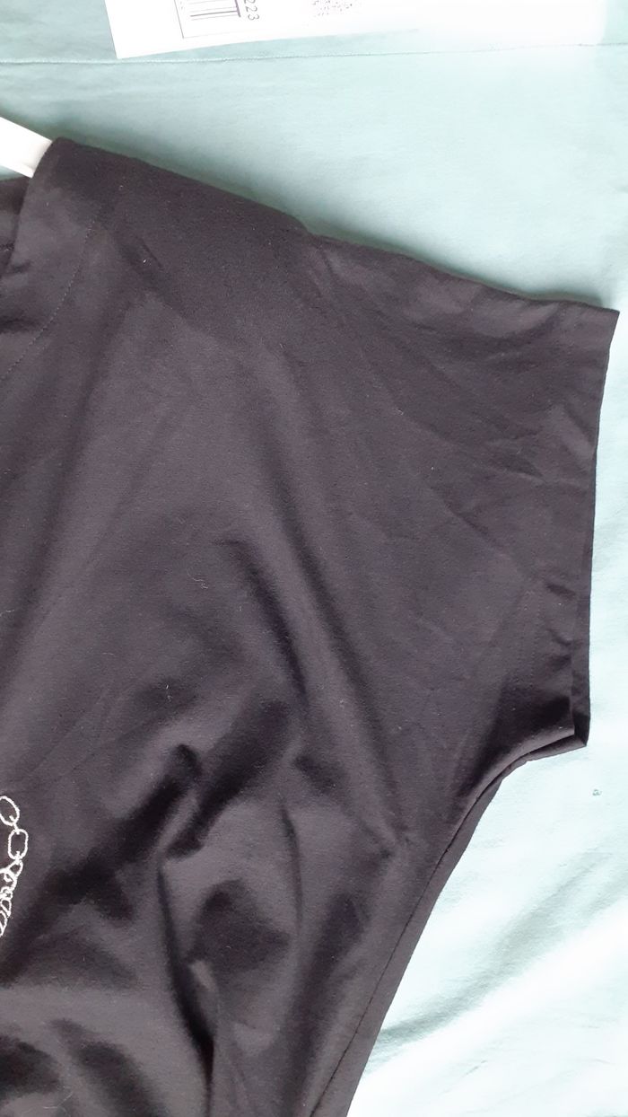 Tee-shirt femme taille 54 - photo numéro 2
