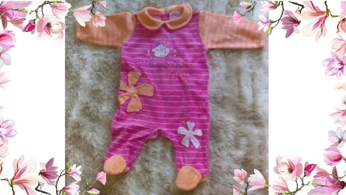 Pyjama fille, une pièce, 3 mois --2 vêtements achetés le 3ème offert - photo numéro 2
