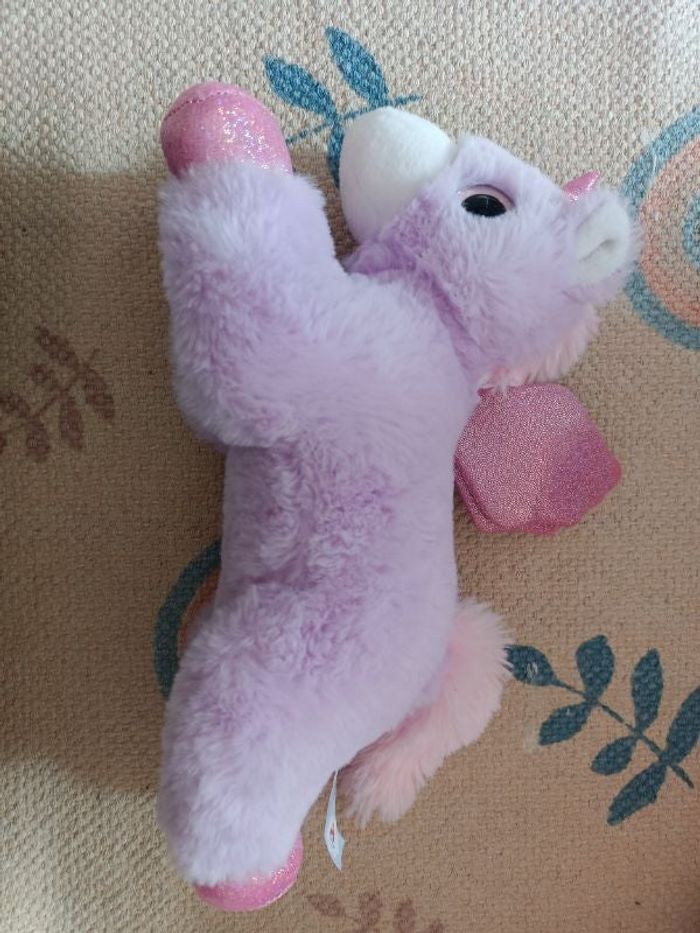 Licorne violette rose nicotoy