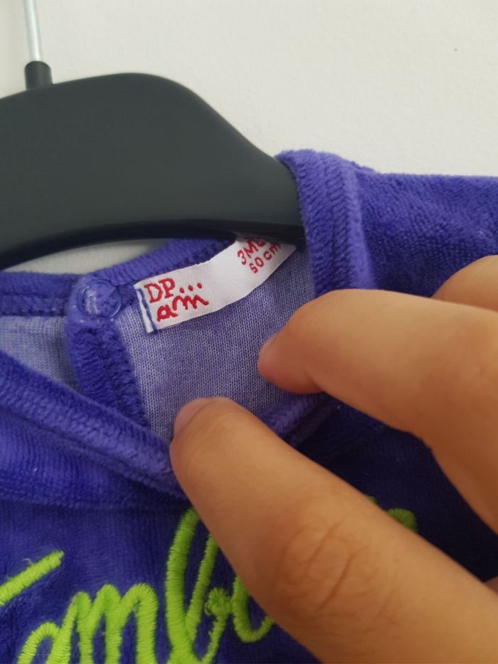 Pyjama en velours taille 3 mois - photo numéro 3