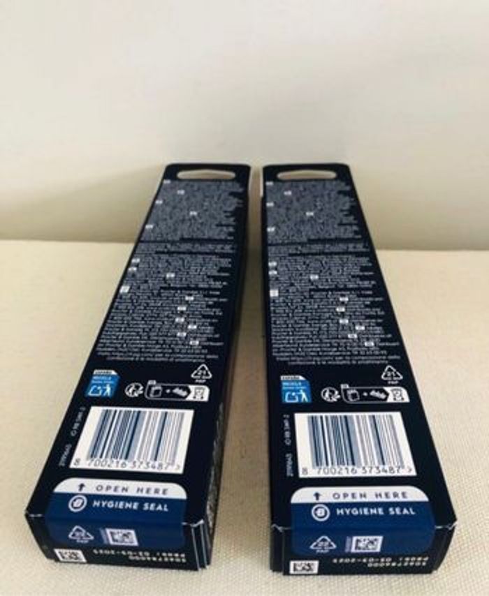 Lot de 2 Brossettes x 2 oralB io Gentle care neuf - photo numéro 3