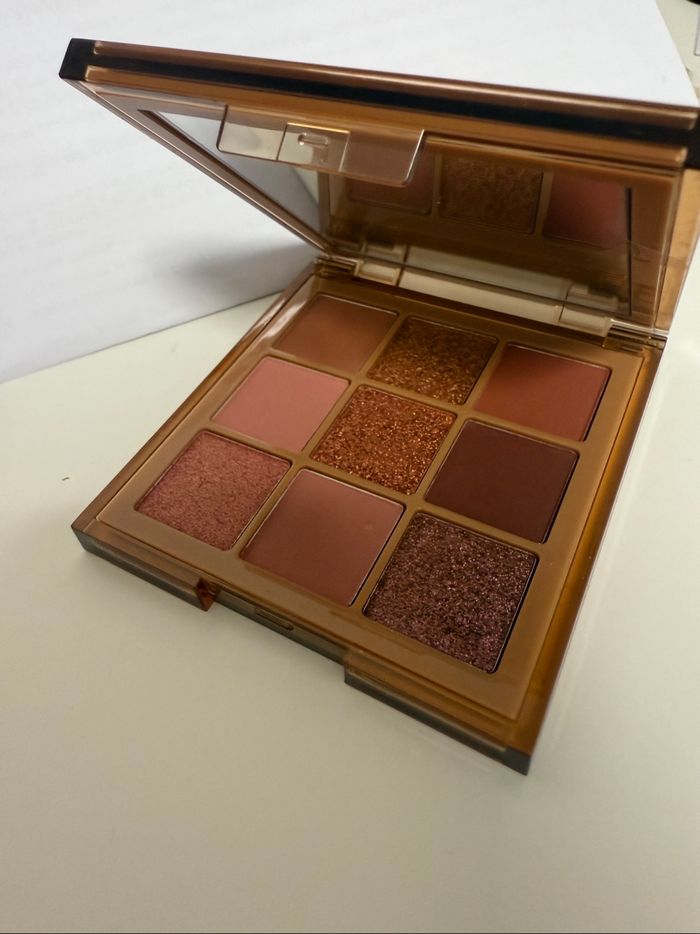 Palette Huda Beauty - photo numéro 2