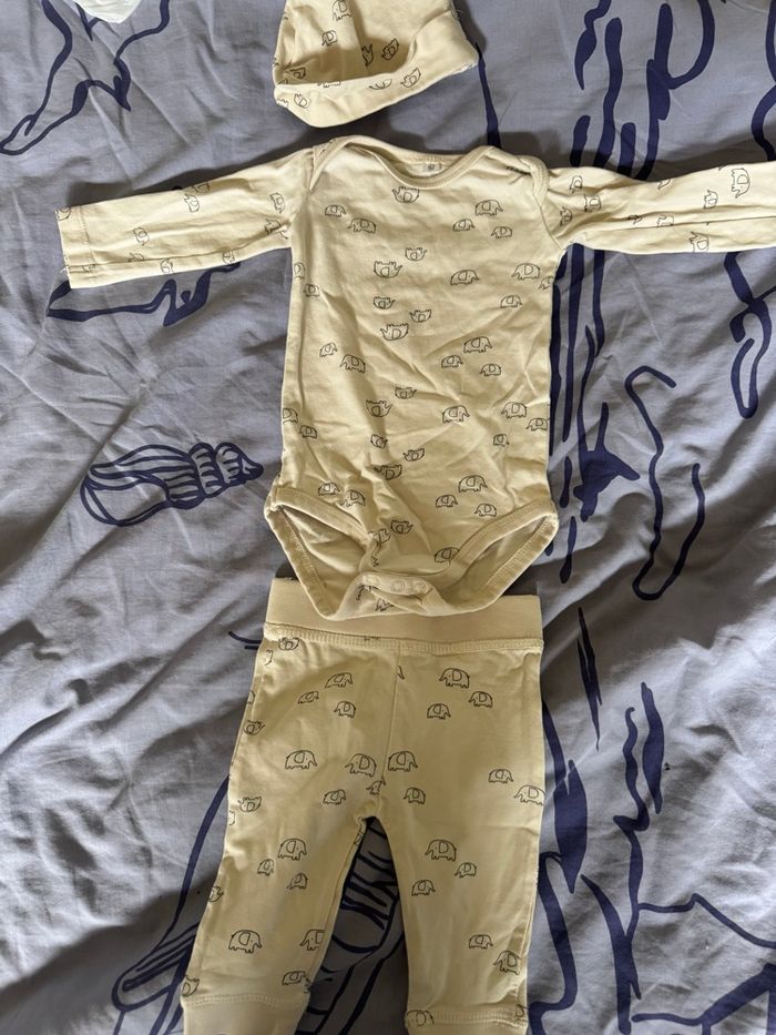 Ensemble motif éléphant taille 3 mois - photo numéro 2