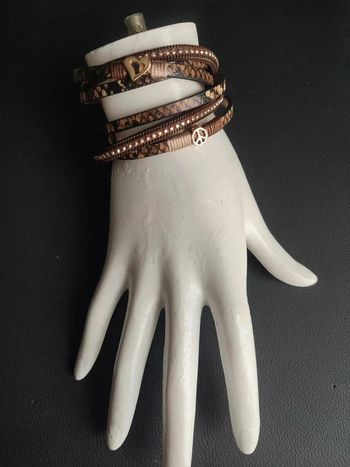 Bracelet