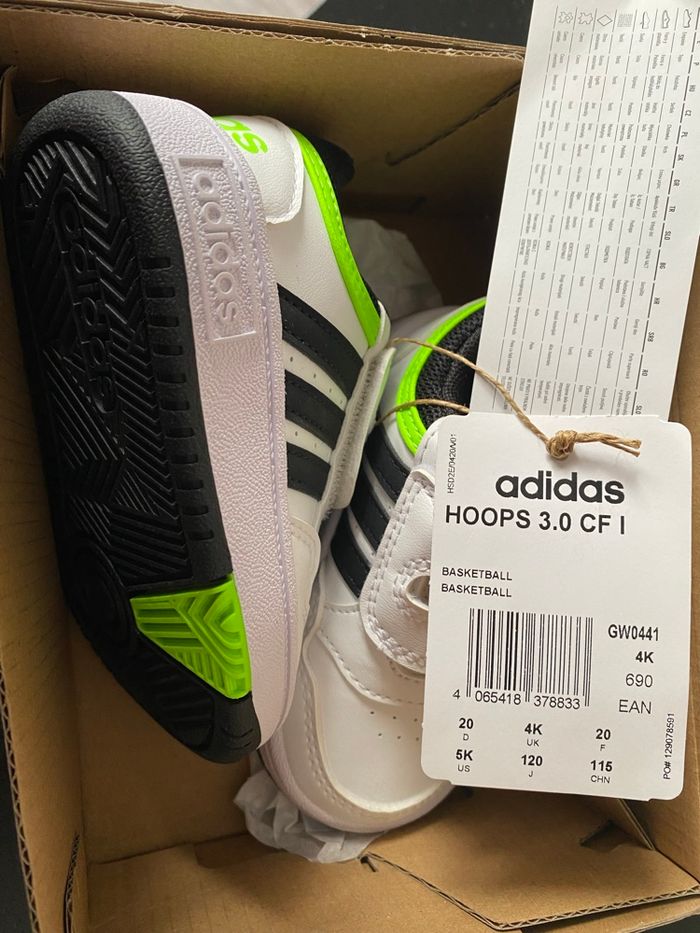 Baskets adidas - photo numéro 3