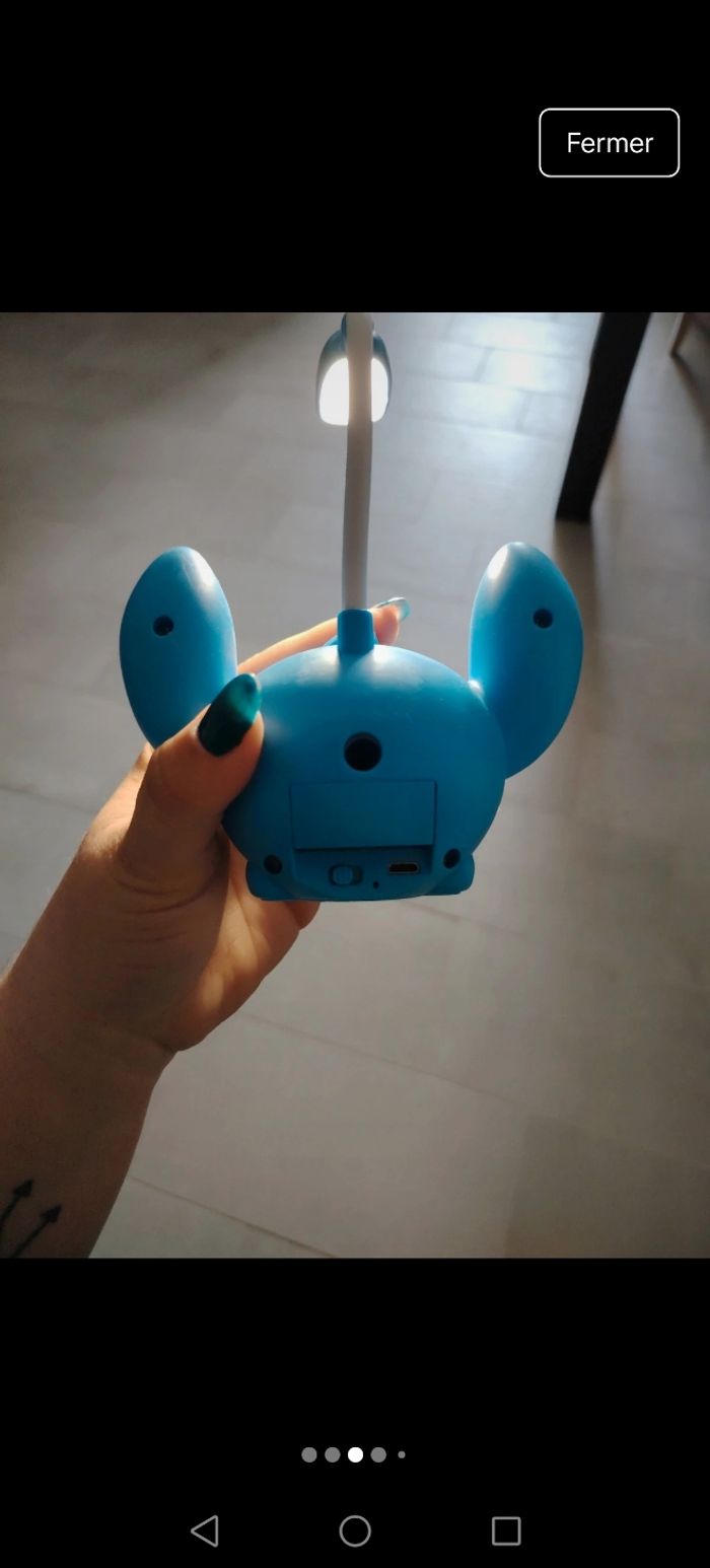 Lampe de bureau Stitch neuve – LED flexible Disney – Idéal enfant, ado ou déco geek - photo numéro 3