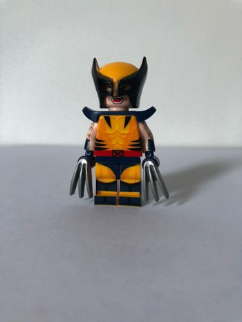 Figurine type lego Volverine . Marvel